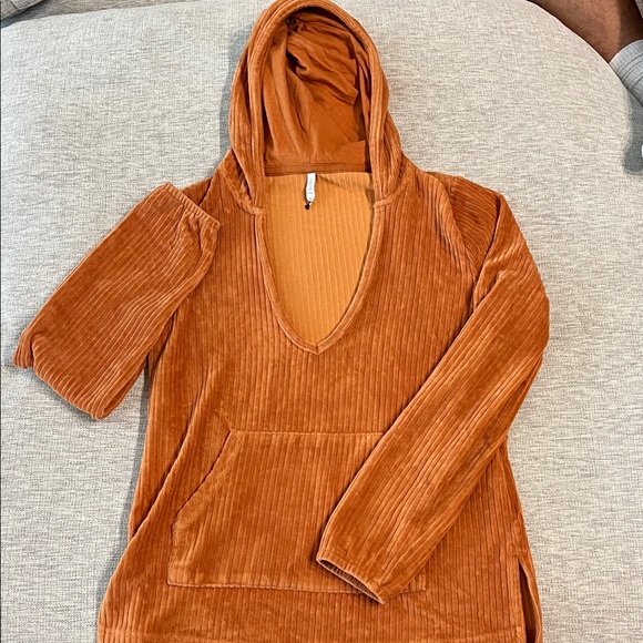 Zara Rust Ribbed Hooded Top - Picture 1 of 3